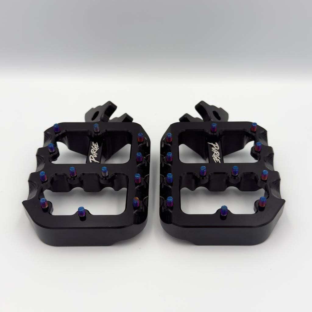 Black Wide Foot Pegs